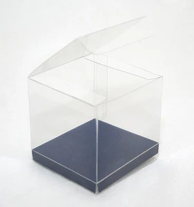 10 SCATOLE TRASPARENTI CON FONDO BOMBONIERE FAI DA TE 8X8X8 CM - Imagen 1 de 1
