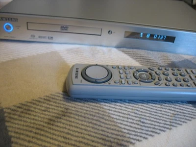 Mando a distancia original Samsung DVD-HD850 + OEM Samsung modelo 00025A Foto 1 de 4