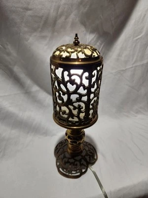 Lámpara de mesa vintage cáliz de latón candelabro altar iglesia jardín asiático incienso Foto 1 de 4