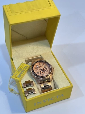 Invicta Speciality 玫瑰金计时腕表型号 14393 — 第 1/4 张图片