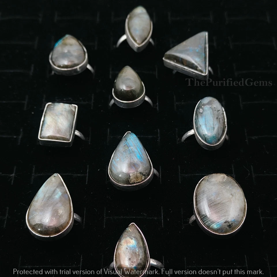 Anillo ajustable de cristal de labradorita | Lote de anillos enchapados en plata de cristal surtido Foto 1 de 3