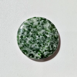 40.20 Cts Natural Green Dot Jade Cabochon Gemstone 27.5x27.5x5.4 MM - Picture 1 of 3