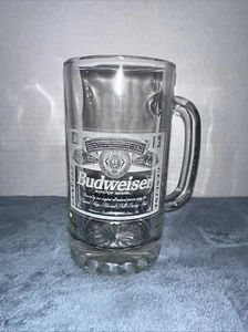Taza de cerveza de vidrio vintage Budweiser clásica con logotipo de botella grabado escarchado 16 oz 6" - Imagen 1 de 3