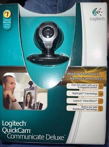 Logitech Quickcam Communicate Deluxe S7500 Webcam with Built In Mic Includes CD - Picture 1 of 8