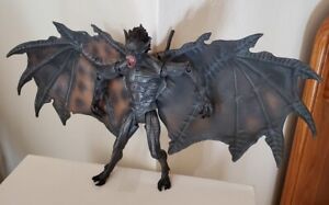 2003 2004 Jakks Pacific Van Helsing Dracula Beast Bat Wings 7" Toy Figure