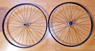 TUNE Prince Princess Skyline Notubes Crest MK3 29" 100x15 100x12 142x12 silber - Bild 1 von 4