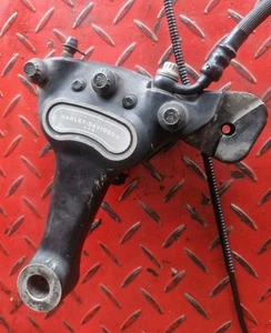 2001-2006 OEM Harley-Davidson Softail Rear Brake Caliper Heritage Fatboy - Bild 1 von 2