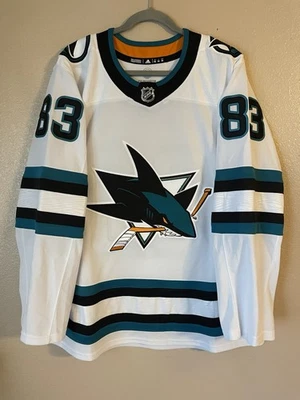 Camiseta deportiva para hombre talla 56 San Jose Sharks Adidas PrimeGreen auténtica Matt Nieto #83 Foto 1 de 4