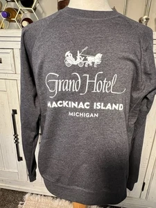 Independent Trading Co Sudadera Gris Grand Hotel Mackinac Island Cuello Redondo XL - Imagen 1 de 7