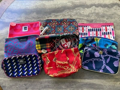 Lote de 9 bolsas de maquillaje Estée Lauder-cosméticos-mezcla de nuevas y usadas-¡Bonitos patrones! Foto 1 de 4