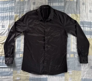 Camisa de vestir negra de manga larga calce clásico con bolsillo con botones para hombre talla S - Imagen 1 de 20