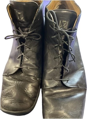 Botas Louis Vuitton para mujer Foto 1 de 4