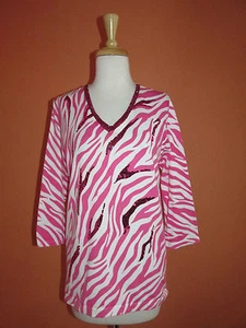 NWOT Quacker Factory Size S Pink Sequin Animal Print 3/4 Sleeve Sweater - Picture 1 of 7