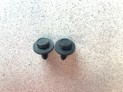 2007-2013 BMW X5 3.0Si E70 ~ 2 WHEEL WELL SHEET METAL SCREW ~ 07119905507 - Изображение 1 из 3