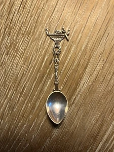Kleiner (8,5 cm) Silberlöffel 800 Punze Venezia Mit Gondel Ca 6g - Bild 1 von 2
