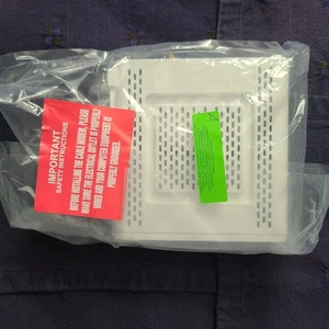 New ARRIS Surfboard SB6190 32x8 DOCSIS 3.0 Cable Modem up to 1.4 Gbps Download  - Picture 1 of 9