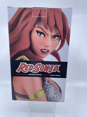 Красная статуэтка Сони Аманда Коннер Джейсон Смит динамит 7/4 - Изображение 1 из 4