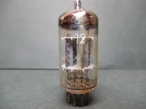 Siemens Halske 12AX7 Vacuum Tube Twin Getter Supports I62 Tube Type Tested 87/75 - Picture 1 of 6