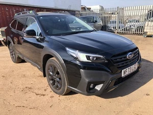 SUBARU OUTBACK 2.5i Field 5dr AUTO 4WD Lineartronic DAMAGED SALVAGE REPAIRABLE - Picture 1 of 24