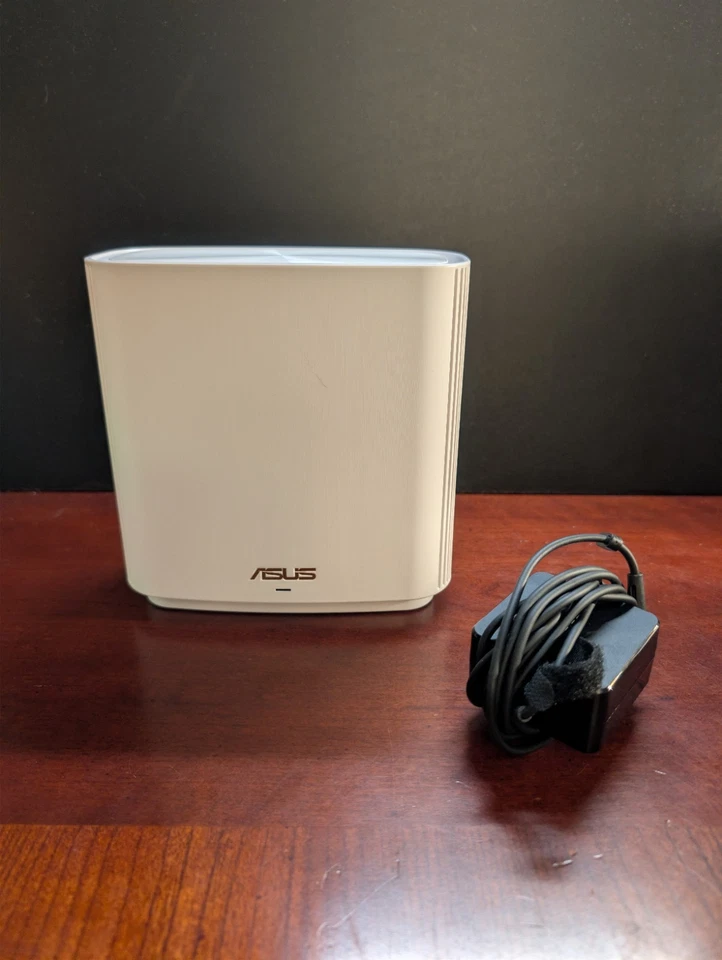 ASUS ZenWiFi XT8 AX6600 Dual-Band Wi-Fi 6 Mesh Router - White - V - ✅ TESTED ✅ - Image 1 of 4