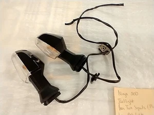 Rear Turn Signals for Kawasaki Ninja 300 ~ OEM Takeoff - Foto 1 di 4