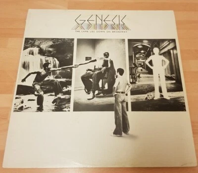 GENESIS 'THE LAMB LIES DOWN ON BROADWAY' UK REPRESS DOUBLE GATEFOLD VINYL LP - Image 1 of 3