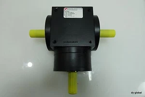 USED P110L 3:1 Wa.13 "T" Figure Miter Gear Box Ratio 3:1 Power RED-I-38=8C42 - Picture 1 of 9