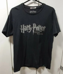 Mens Black Harry Potter Deathy Hallows Logo Text Tshirt Medium RARE Uniqlo Top - Bild 1 von 3