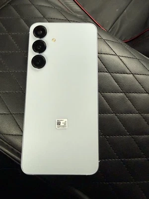 Samsung Galaxy S25+ 512gb Unlocked New white great price   - Image 1 of 4