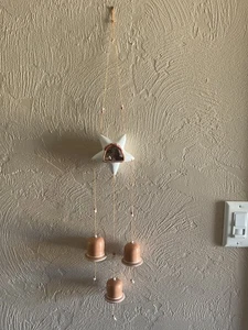 Vintage magnifique carillon à vent en terre cuite crèche fait main au Pérou Noël - Photo 1/15