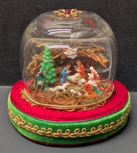 Vintage Weihnachten Glaskuppel Krippe Diorama Handarbeit oder Japan? 3,5"H x 3,5"B - Bild 1 von 6