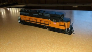 HO Walthers Proto GP30 Milwaukee Road # 1001. DCC/Sound. 920-48854. Tsunami 2. - Picture 1 of 5