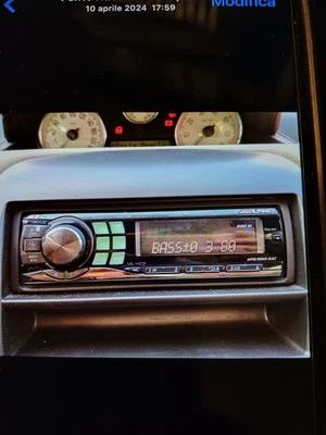 Autoradio Alpine CDE 9881 R - Immagine 1 di 4