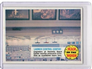 1970 Topps Man on the Moon Launch Control Center! #35 - Picture 1 of 2
