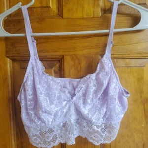 Victoria’s Secret Lace Bralette in Lilac (Size Medium, Style ID: 360136240322) - Picture 1 of 4