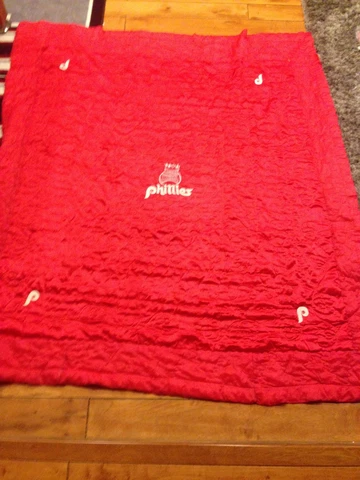 1980 PHILADELPHIA PHILLIES COMFORTER BLANKET SATIN FINISH 80 X 90" WORLD CHAMPS Cover