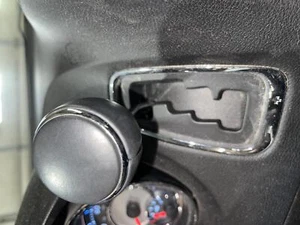 11-16 CHRYSLER TOWN CNTRY Floor Shifter W/O LEATHER AUTO TRANSMISSION SHIFTER - Picture 1 of 1