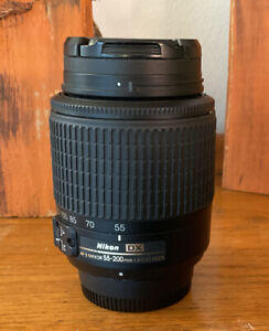 Nikon AF-S DX VR Zoom-NIKKOR 55-200mm f/4-5.6G IF-ED Lens w Tiffen UV Protector