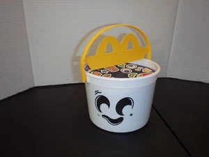 McDonalds Boo Secchiello 2025 Fantasma Bianco Con Adesivi - Foto 1 di 4