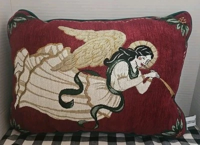 Almohada con acento de tapiz Riverdale vacaciones Navidad EE. UU.  Foto 1 de 4