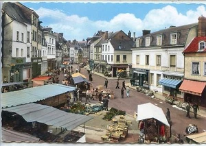 CP 27 Eure - Pont-de-l'Arche - Place Langlois un jour de marché - Foto 1 di 2