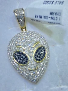 10 Karat Solid Gold, 1.00 Carat Alien Natural Diamond Pendant. - Picture 1 of 2