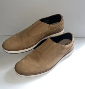 Clarks Banwell Free Size US 10.5 Light Tan Nubuck Leather Slip On Shoes - Picture 1 of 9