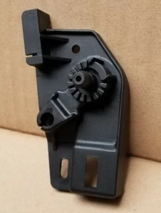 GENUINE FOR VW POLO 9N3 FRONT BONNET LOCK RELEASE PULL HANDLE BRACKET 1J2823633A - Picture 1 of 12