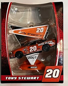 TONY STEWART NASCAR 2007 COLLECTABLE ORNAMENT - Picture 1 of 2