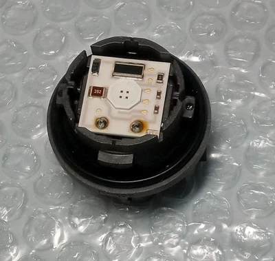 Freno trasero trasero LED tope bombilla 81536-42200 2 pines OEM Toyota RAV4/PRIUS Foto 1 de 4