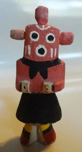 Vintage Hopi Holz Kachina 3" handgeschnitzt & handbemalt Q'ch'cl'o kostenloser Versand! - Bild 1 von 6