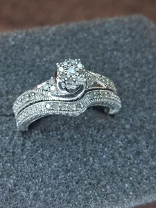 925 Silver W/Diamond Cluster Wedding Set Sz 7 Women's Elegant Beautiful - Picture 1 of 8