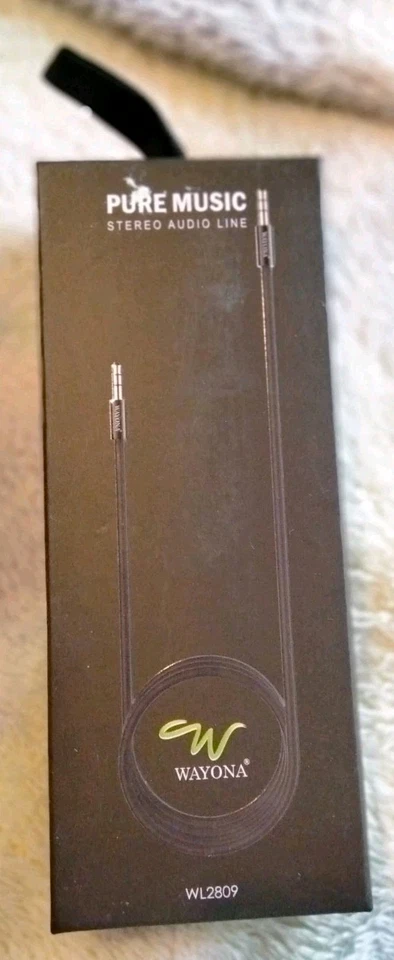 Wayona WL2809 Pure Music Stereo Audio Line 3.5mm male-to-male auxiliary cable - Image 1 of 4