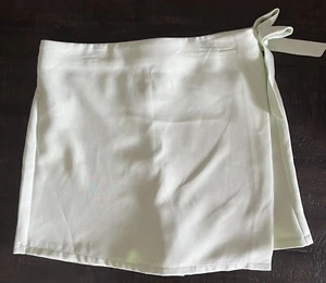 Gb Girls Skort Lime Green Size XL New With Tag - Picture 1 of 3